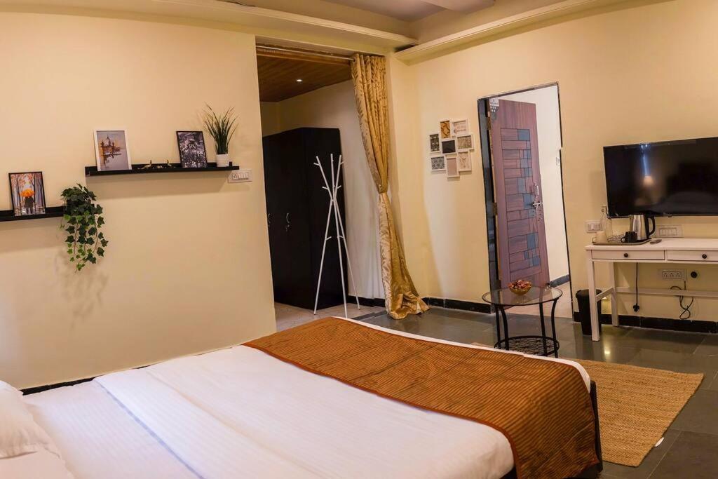 Holiday home The Banyan Tree Adobe *